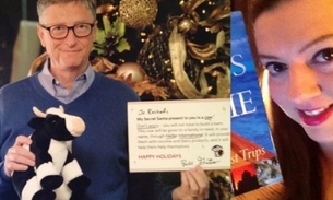 Mulher participa de amigo secreto online e ganha presentes de Bill Gates
