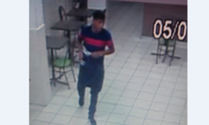 Aluno grava momento em que homem anuncia assalto em cursinho no Centro