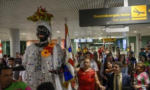    Carnaval de Manaus tem início com entrega de chave à Kamélia