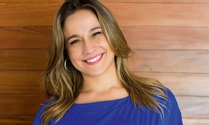 Fernanda Gentil cria meme após flagra na praia com namorada: 'Logo eu'