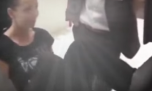 Chocante: Jovem quebra as duas pernas em exercícios na academia