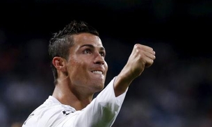 Cristiano Ronaldo se irrita com vaias e xinga torcida do Real Madrid