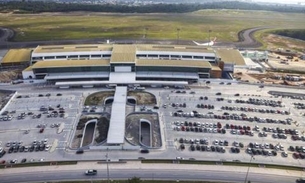 Leilão arrecada mais de R$600 mil com materiais  apreendidos pela alfândega  