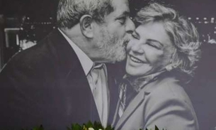 Corpo de Dona Marisa é velado no Sindicato dos Metalúrgicos do ABC