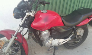 Em Manaus, moto usada para entrega de churrasco é furtada e dona oferece recompensa para recuperá-la