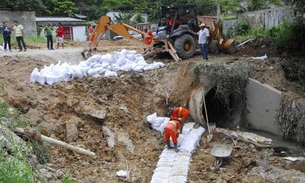 Serviços de contenção de rip-rap são reforçados para evitar prejuízos com a chuva em Manaus 