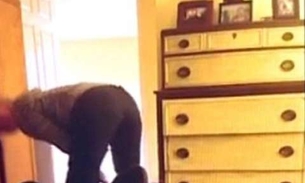 Enfermeira é filmada fazendo dança sensual para idoso de 100 anos em asilo e acaba presa