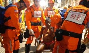   Grávida de gêmeos entra em trabalho de parto em pleno circuito de carnaval 