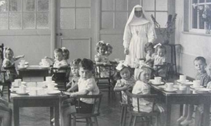 Fossa com 800 bebês é achada em orfanato católico na Irlanda 