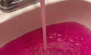 Prefeitura pede desculpas após distribuir água rosa para moradores