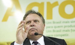Ministro defende carne brasileira; técnicos se reúnem para avaliar medidas