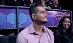 Após mistério, Marcos comparece à final do BBB 17