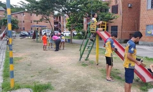 Grupo de escoteiros revitaliza praça do Prosamin em Manaus
