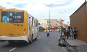 Bandidos assaltam ônibus e amedrontam populares na zona Leste de Manaus