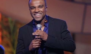 Após acidente, Alexandre Pires avisa que passará por cirurgia