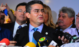 David Almeida se reúne com prefeito para discutir redução da tarifa de ônibus em Manaus