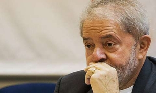 Lula é indiciado por corrupção passiva e defesa nega