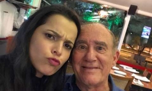 Ex-BBB Emilly grava com Didi e depois sai para jantar com artistas