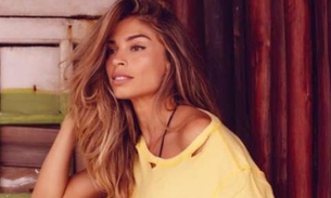   Grazi Massafera arranca elogios com foto de barriga sarada: 'socorro'