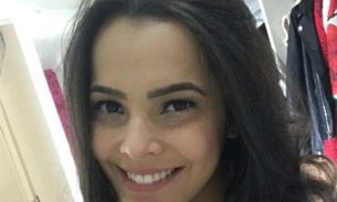 Ex-BBB Emilly rebola muito de shortinho em festa com Valesca Popozuda