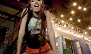 Novo clipe de Anitta 'quebra' a internet e bomba em países estrangeiros