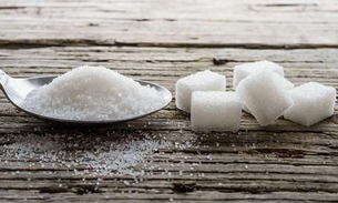 Saiba os riscos do consumo de açúcar refinado para o fígado