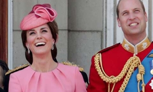 Príncipe George e princesa Charlotte roubam a cena em evento da família real