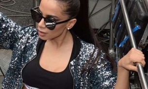 Anitta exibe corpo sarado na Parada LGBT e treme muito o bumbum; assista