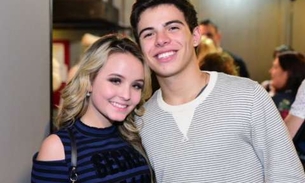 Larissa Manoela nega fim de namoro com Thomaz Costa