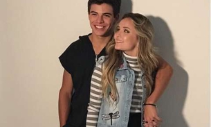 Thomaz Costa desmente assessoria de Larissa Manoela e confirma fim de namoro