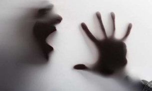 Homem é acusado de abusar da filha mais de 600 vezes 