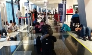 Neblina fecha aeroporto e deixa passageiros ilhados em Manaus