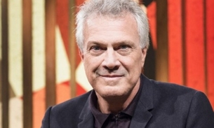 Grávidos, Pedro Bial e esposa mostram rara foto de barrigão