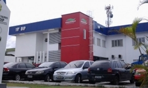 Grupo rouba carro e faz mulher refém durante arrastões em Manaus