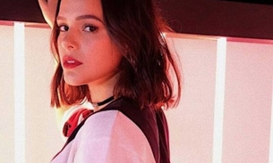 Bruna Marquezine treme bumbum ao som de funk em festa de Anitta