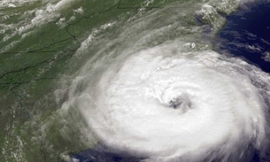 Furacão Ophelia traz chuva negra à Estônia