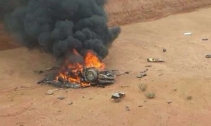 Carro de R$ 3 milhões é completamente destruído após cair em barranco 