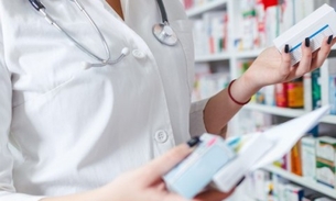 Uso de remédio como Omeprazol dobra risco de câncer no estômago, diz estudo