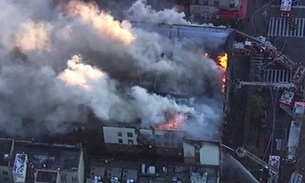 Fogo atinge prédio em Manhattan e mobiliza mais de 200 bombeiros