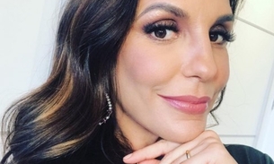  De biquíni, Ivete Sangalo mostra barrigão: 'pense numa mulher que tá se sentindo!'