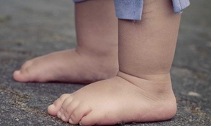 Bebê de 1 ano morre após ser estuprada dentro de casa