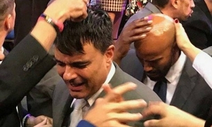 Guilherme de Pádua vira pastor evangélico 