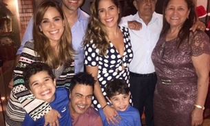 Zezé Di Camargo deixa namorada para passar Natal com as filhas 