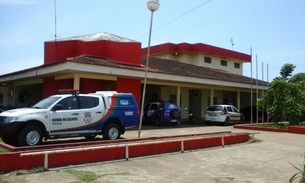 No Amazonas, suspeitos invadem distribuidora de bebidas e roubam R$ 30 mil