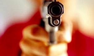 Na frente de foliões, jovem é morto a tiros em bloco de Carnaval no Amazonas