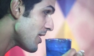 BBB18: Lucas e Jéssica dançam agarradinhos e trocam indiretas