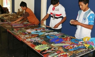 Mostra de artesanato reúne trabalho dos índios Warao em Manaus