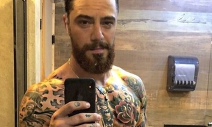 Felipe Tito diz que quase broxou e conta truque que salvou noite de sexo