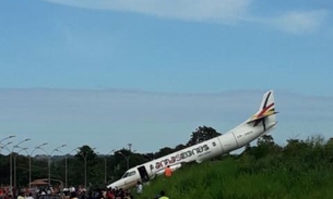 Avião se choca com pássaros ao decolar e fica por um ‘triz’ em barranco