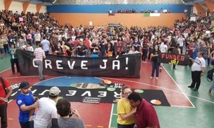 Professores em greve decidem hoje se aceitam ou não proposta do Governo 